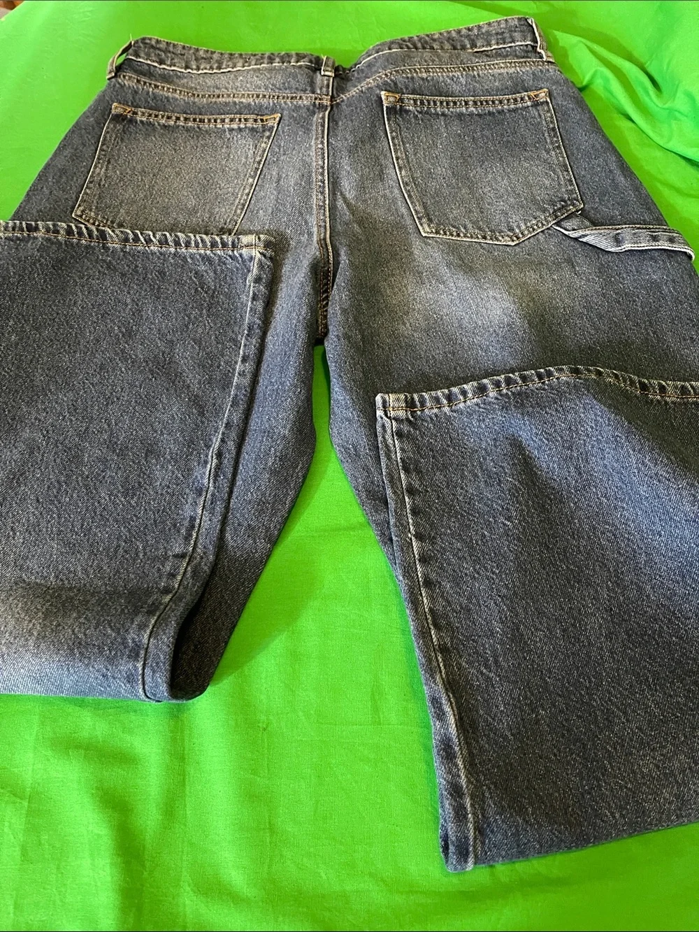 Forever 21 Black Wash Men’s Jeans